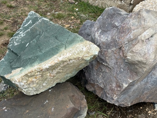 Камни для ландшафтного дизайна зелёные 10-60 килограмм купить в Республике Адыгея