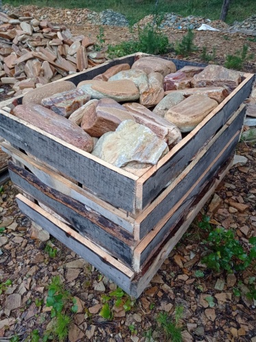 Златолит жёлтый, жёлто-зелёный глыбки и валуны для ланшафтного дизайна купить в Республике Адыгея